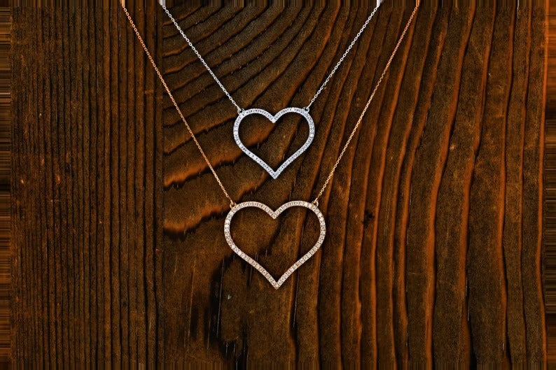 High Quality Diamond Classic Open Heart Necklace