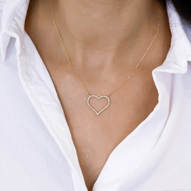 High Quality Diamond Classic Open Heart Necklace